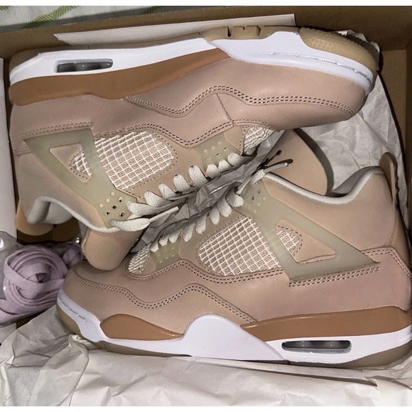 Air Jordan 4 Retro Shimmer W8 - Picture 2 of 6